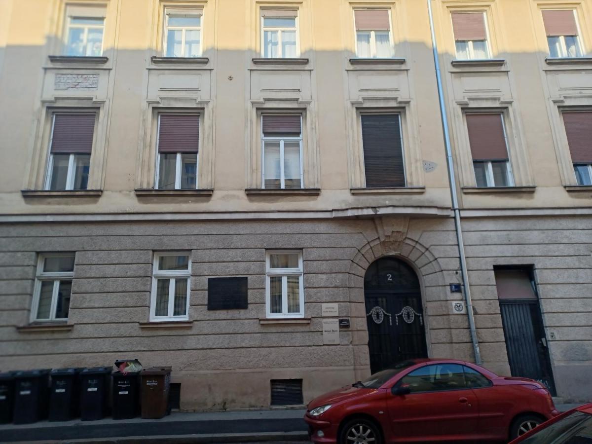 Apartment Arum-Lily Zagreb Exterior foto